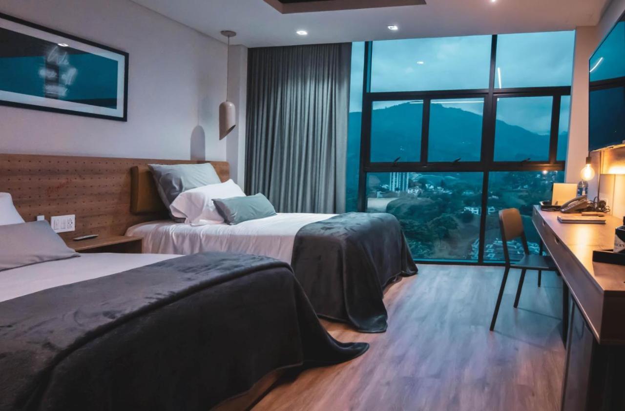 Hotel Sexto By Icono Армения Екстериор снимка